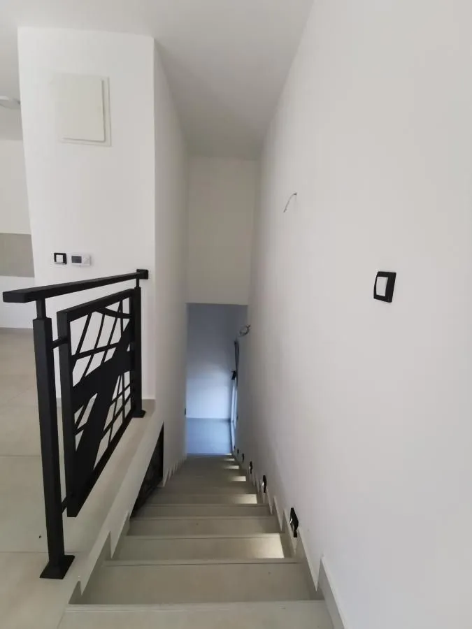 Prodaja, četvorosoban stan, 124m², Sremska Kamenica, Petrovaradin