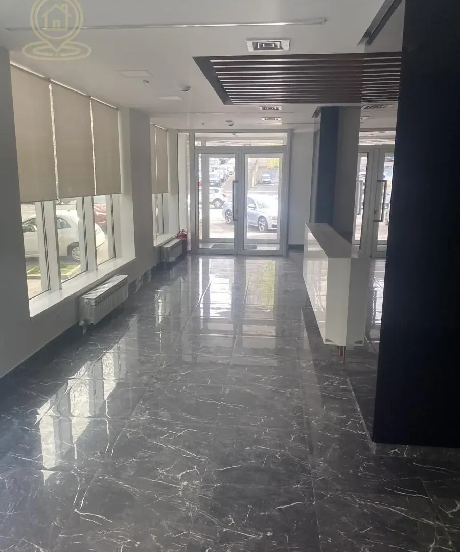 Rent, office space, 300m², Savski Venac, Beograd