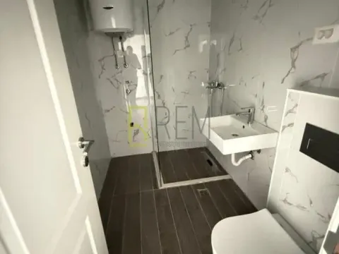 Sale, three bedroom apartment, 90m², Zagorič, Podgorica - image 7