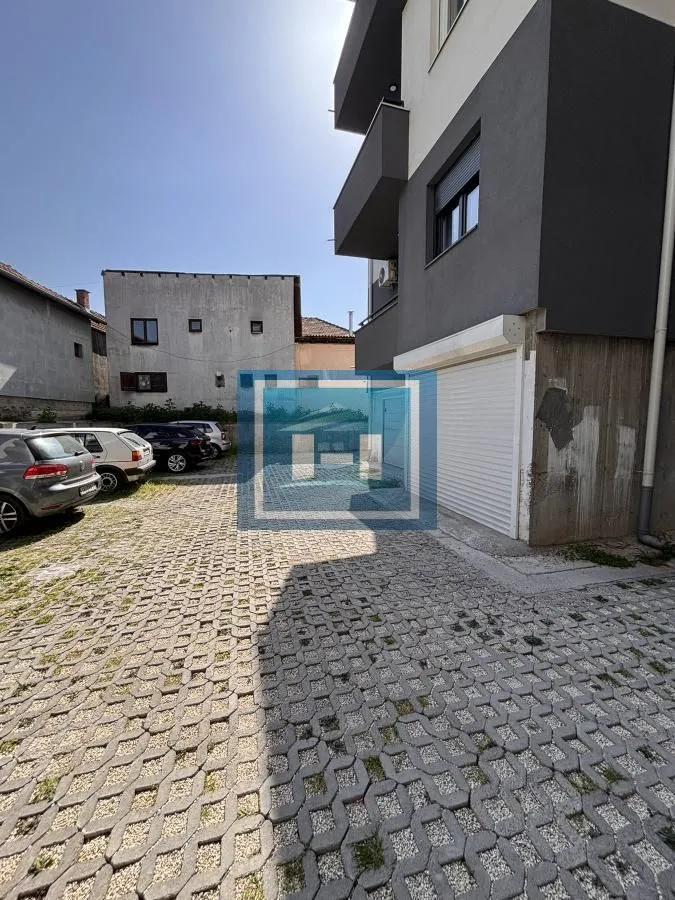 Prodaja, dvosoban stan, 56m², Centar, Jagodina