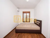 Izdavanje, dvosoban stan, 73m², Master Kvart, Podgorica - image 12