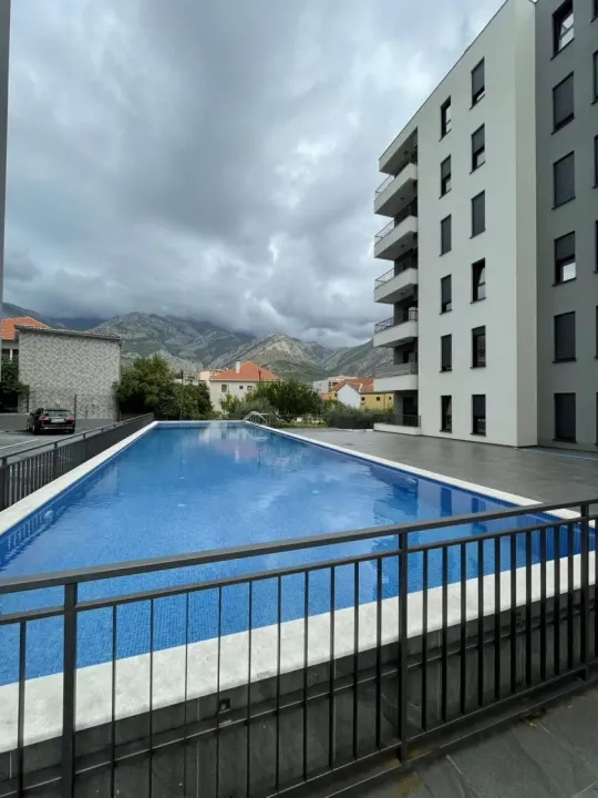 Izdavanje, jednosoban stan, 50m², Čeluga, Bar