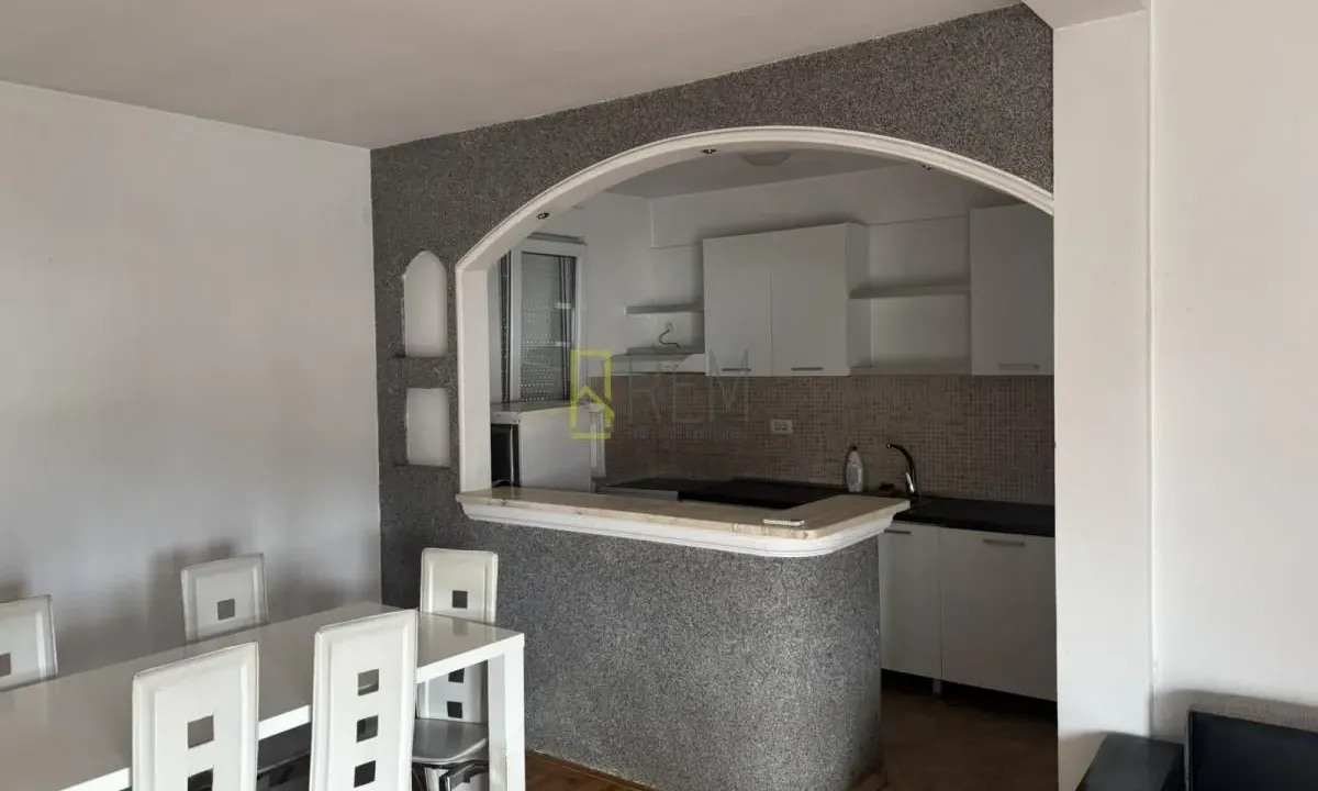 Prodaja, dvosoban stan, 75m², Zagorič, Podgorica