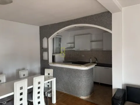 Prodaja, dvosoban stan, 75m², Zagorič, Podgorica