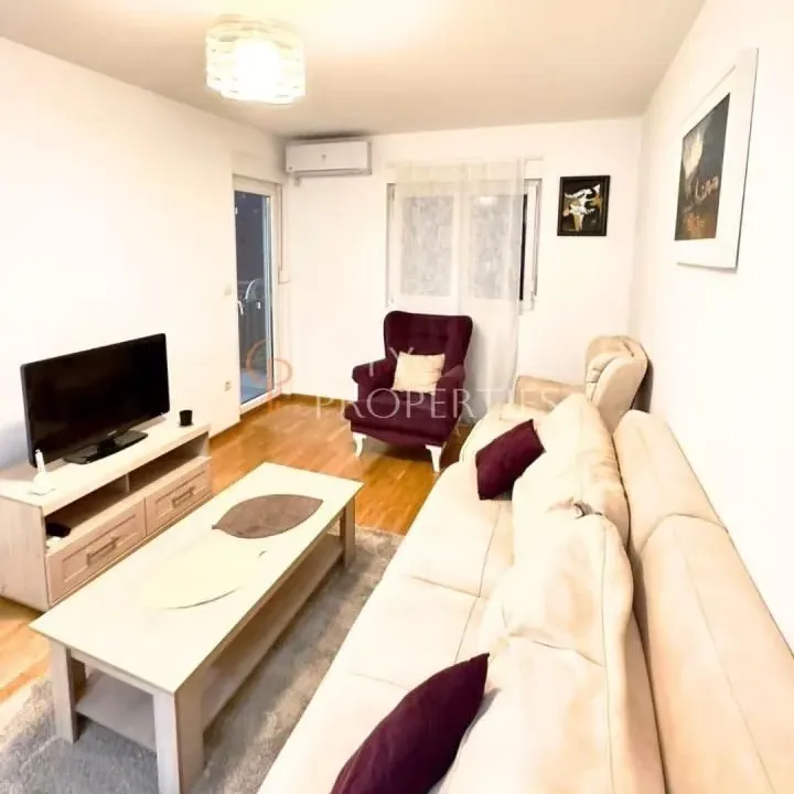 Rent, apartment, 45m², City Kej, Podgorica