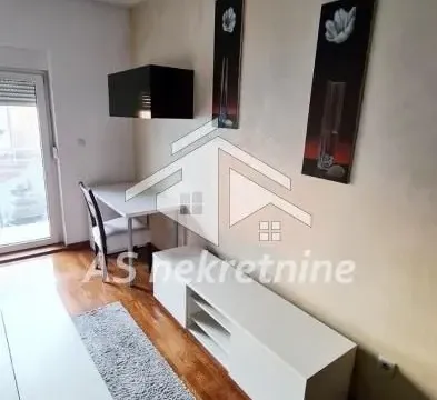 Izdavanje, dvosoban stan, 57m², Crveni Krst, Beograd - image 3