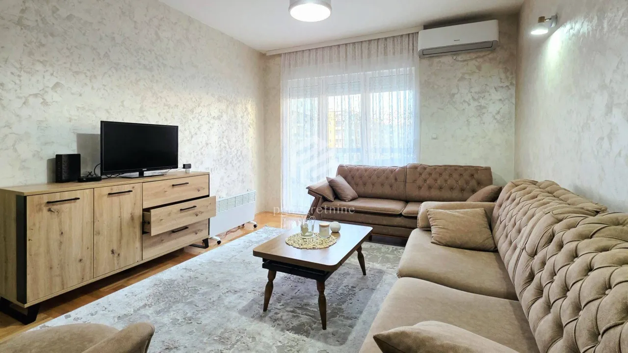 Izdavanje, dvosoban stan, 65m², Stari Aerodrom, Podgorica