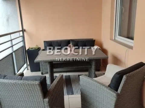 Izdavanje, trosoban stan, 81m², Centar, Novi Sad - image 18