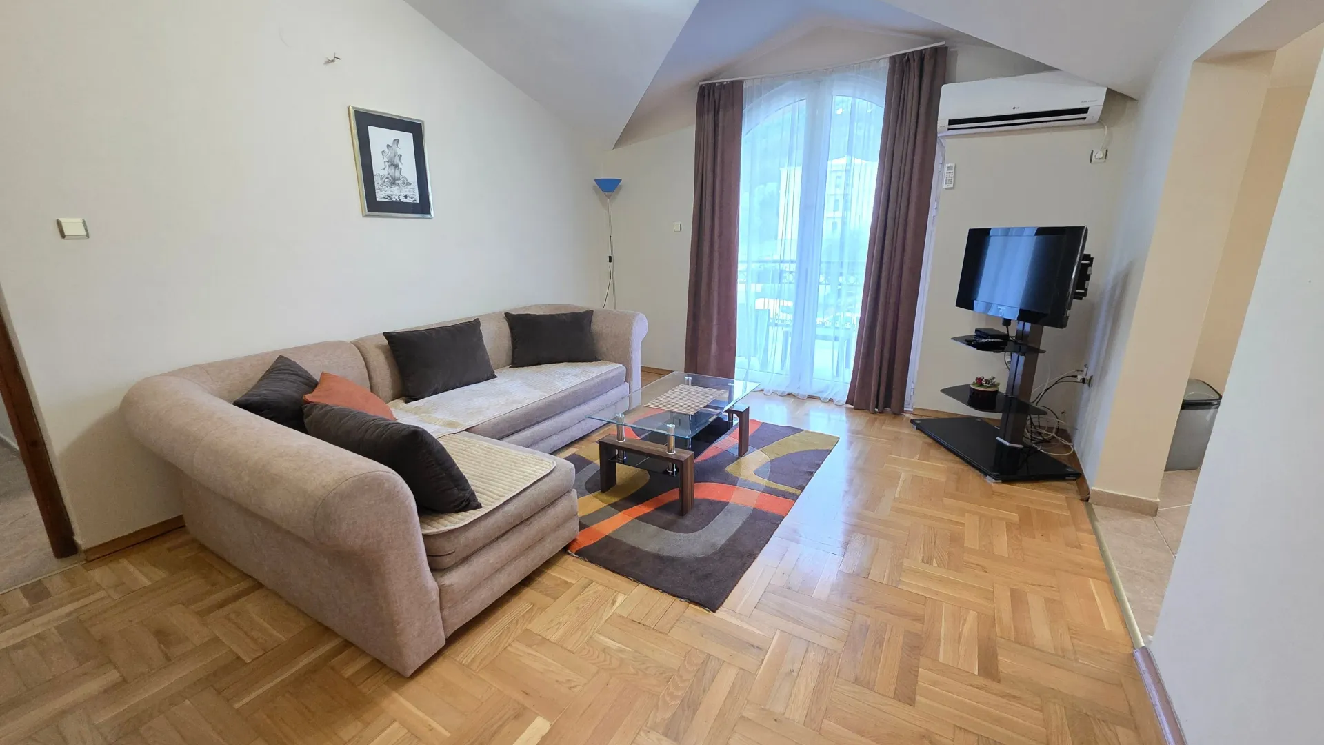 Rent, one bedroom apartment, 75m², Zabjelo, Podgorica