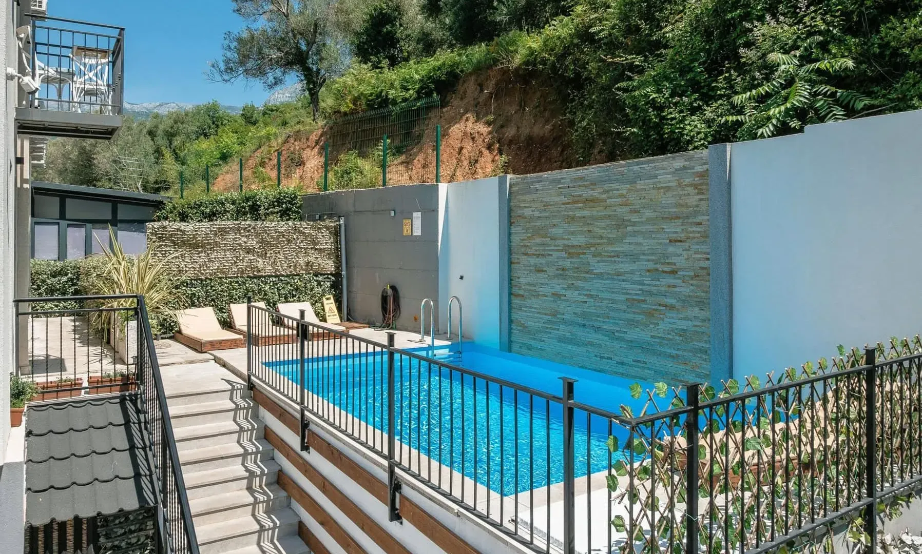 Prodaja, ugostiteljski objekat, 1000m², Kumbor, Herceg Novi