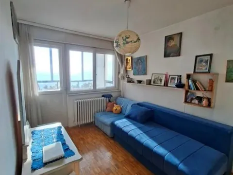 Prodaja, trosoban stan, 77m², Skojevsko Naselje, Beograd - image 4