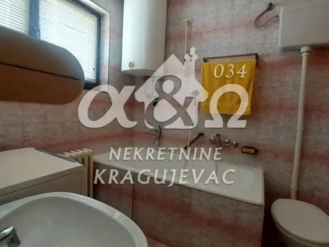 Rent, house, 330m², Erdoglija, Kragujevac - image 4