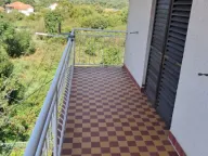 Izdavanje, četvorosoban stan, 95m², Zelenika, Herceg Novi - image 11