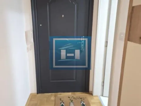 Prodaja, dvosoban stan, 70m², Vranje, Srbija - image 12