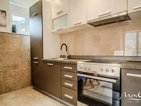 Prodaja, jednosoban stan, 50m², Muo, Kotor - image 18