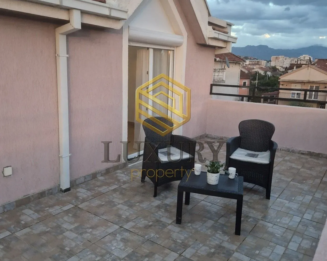 Rent, two bedroom apartment, 115m², Tološi, Podgorica
