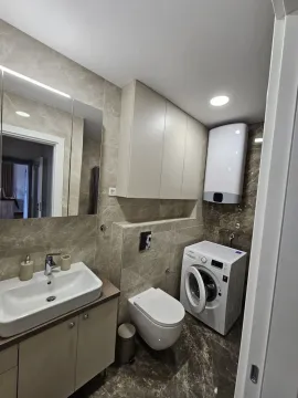 Prodaja, dvosoban stan, 70m², Blok 9, Podgorica - image 8