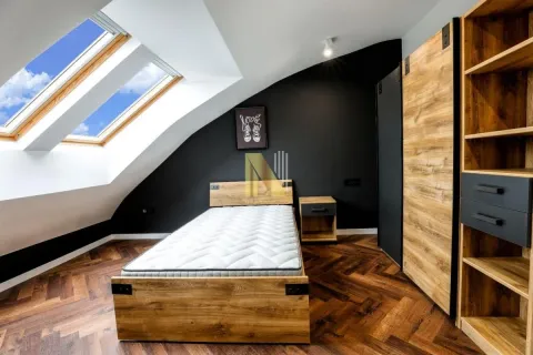 Izdavanje, četvorosoban stan, 100m², Petrovaradin, Novi Sad - image 13