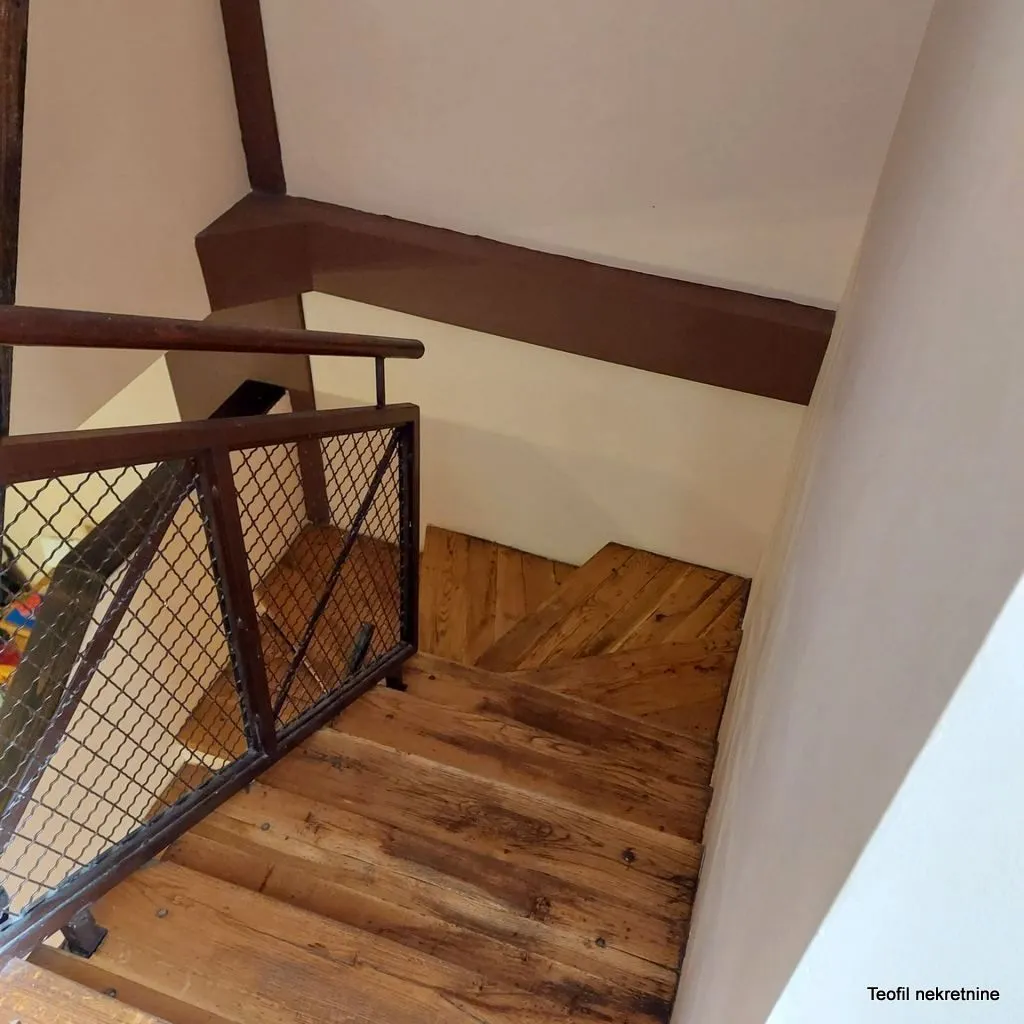 Prodaja, kuća, 250m², Bezanijska Kosa 1, Bežanijska Kosa Sve Podlokacije