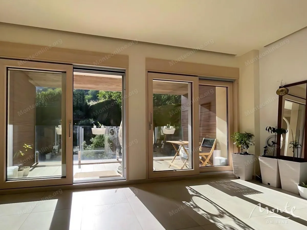 Prodaja, jednosoban stan, 52m², Škaljari, Kotor