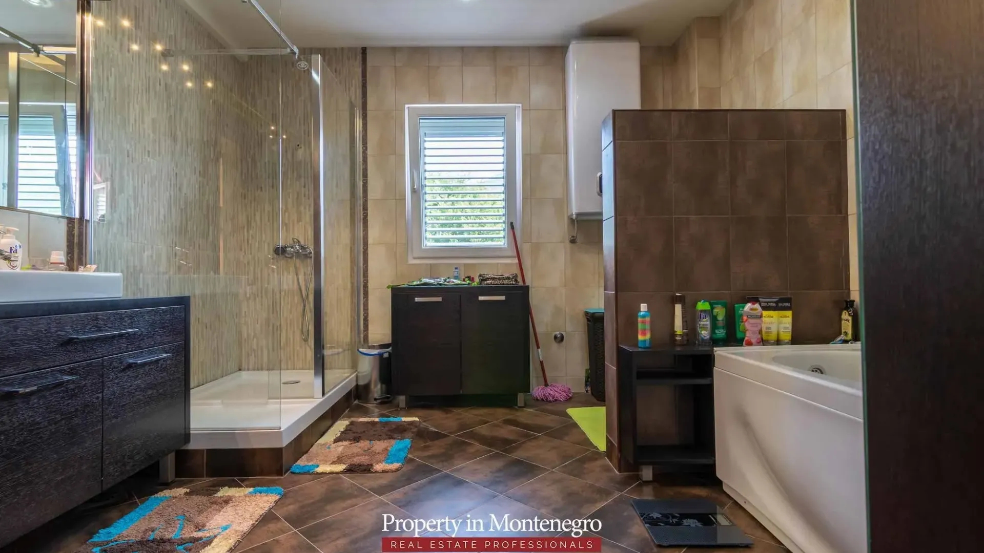 Prodaja, kuća, 267m², Mrčevac, Tivat