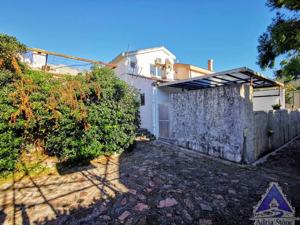 Sale, house, 219m², Rozino, Budva
