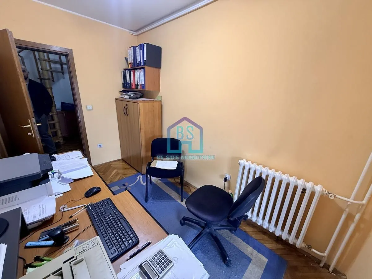 Prodaja, trosoban stan, 86m², Nova Detelinara, Novi Sad Sve Podlokacije