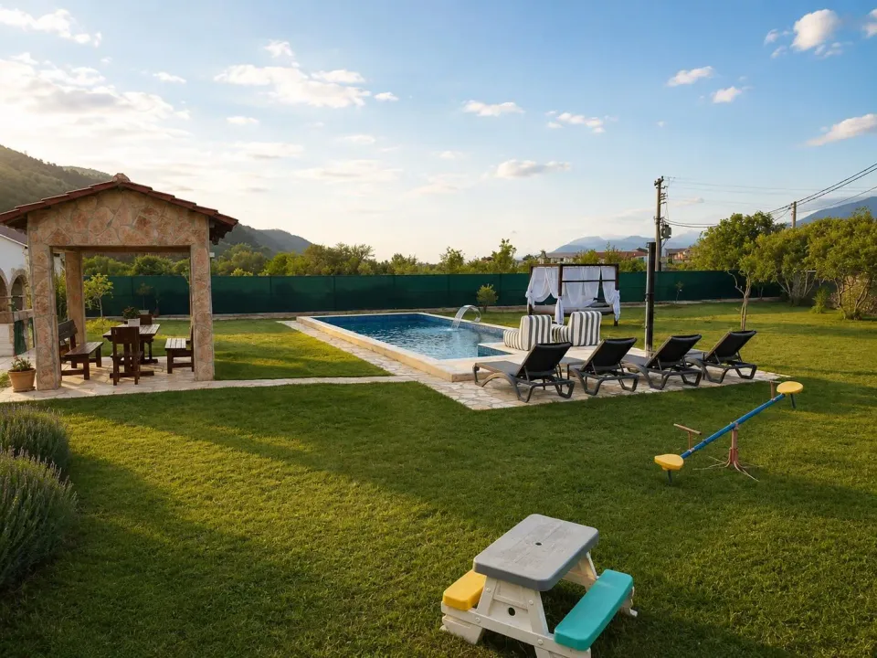 Rent, house, 86m², Čeluga, Bar