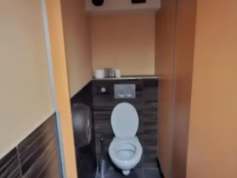 Izdavanje, poslovni prostor, 86m², Sarajevska, Beograd - image 18