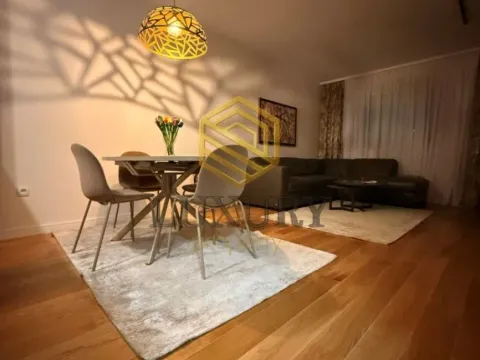 Izdavanje, dvosoban stan, 74m², Central Point, Podgorica - image 2