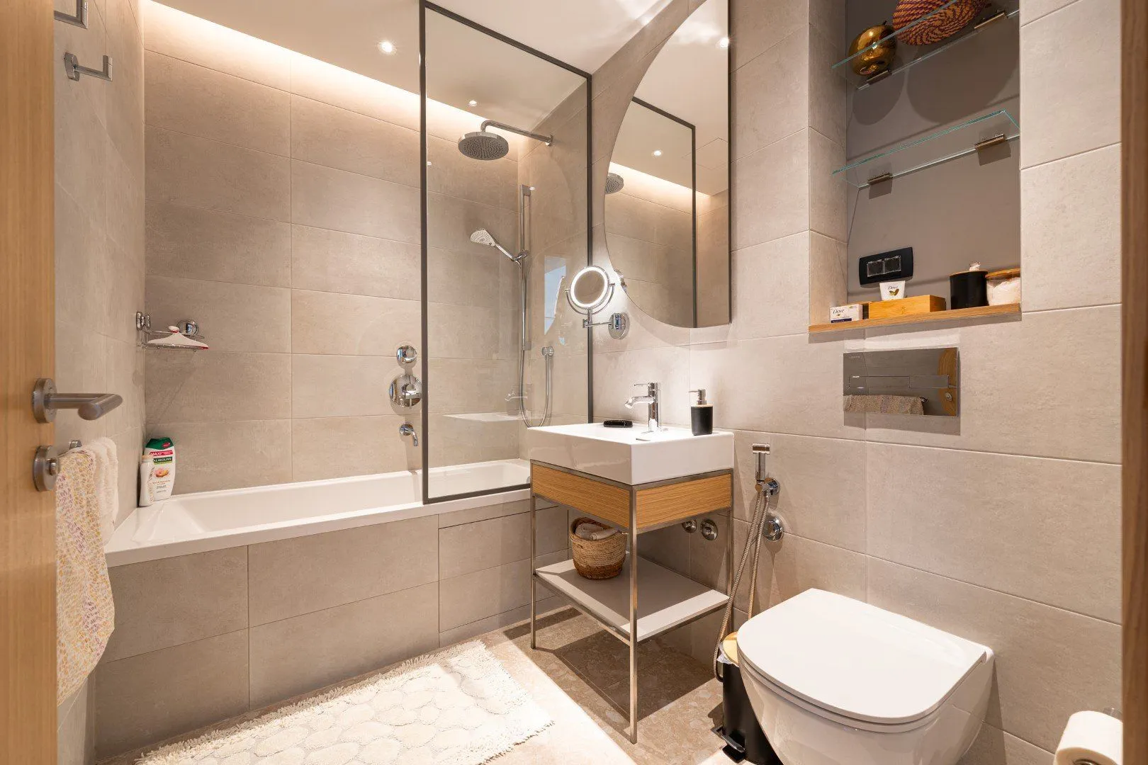 Prodaja, dvosoban stan, 89m², Porto Montenegro, Tivat