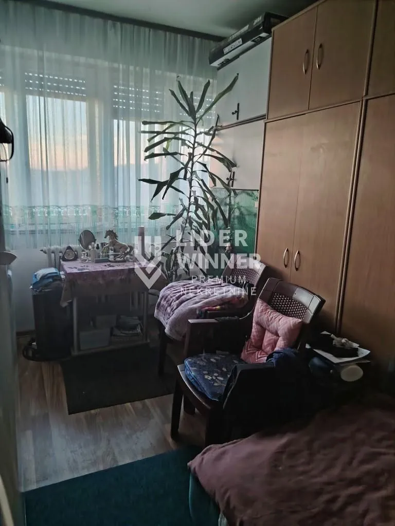 Prodaja, dvosoban stan, 41m², Kanarevo Brdo, Beograd
