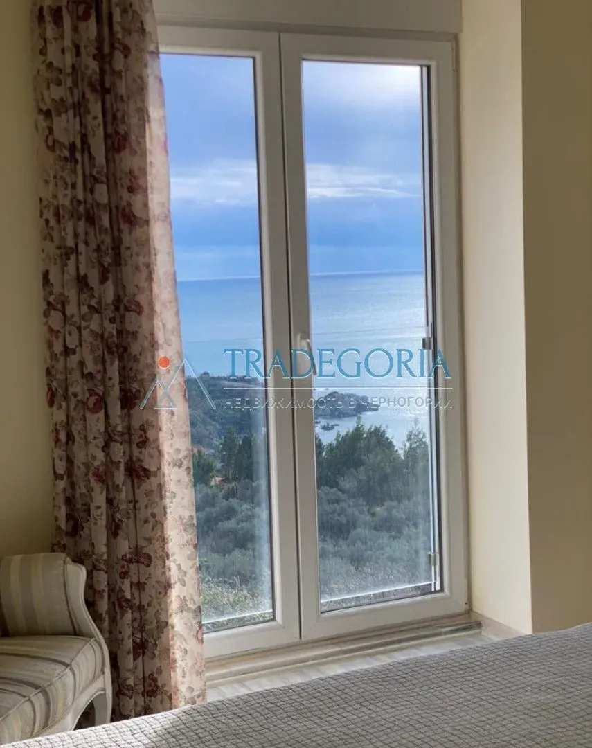 Prodaja, trosoban stan, 106m², Sveti Stefan, Budva