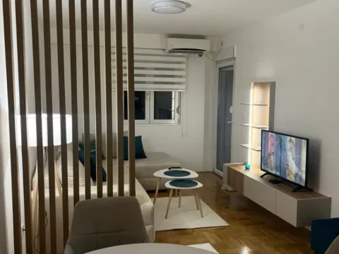 Rent, one bedroom apartment, 42m², Kod Big Fashion-a, Podgorica - image 8