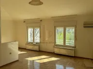 Prodaja, trosoban stan, 83m², Lion, Zvezdara Sve Podlokacije - image 1