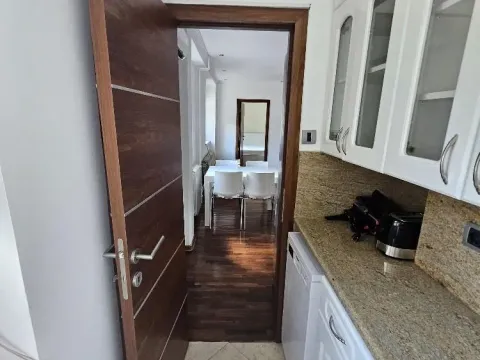 Izdavanje, dvosoban stan, 37m², Stari Grad, Beograd - image 13