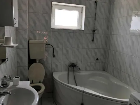 Rent, three bedroom apartment, 115m², Centar, Inđija - image 8