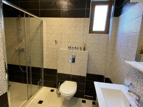 Sale, one bedroom apartment, 64m², Podmaine, Budva - image 2