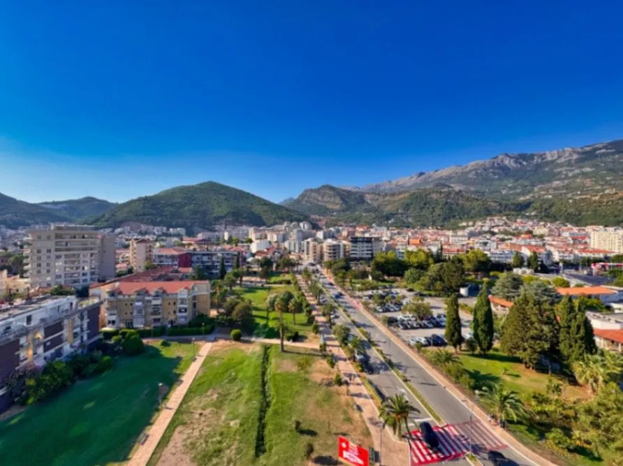 Prodaja, jednosoban stan, 64m², Centar, Budva