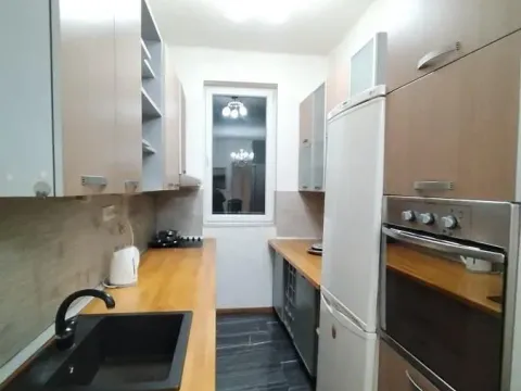 Izdavanje, dvosoban stan, 75m², Vračar Centar, Vračar Sve Podlokacije - image 3