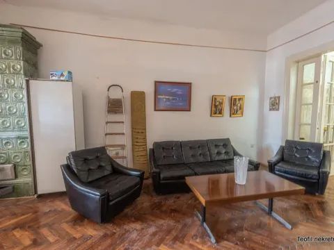 Sale, three bedroom apartment, 105m², Vračar, Šid - image 3