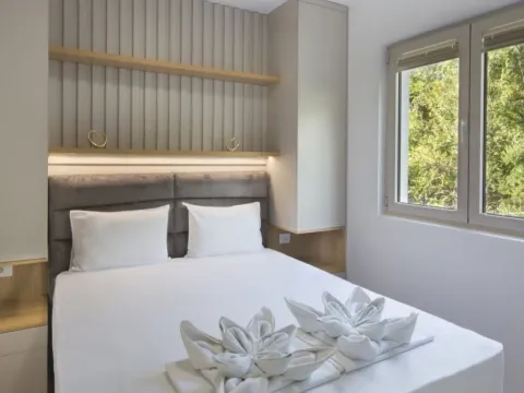 Prodaja, dvosoban stan, 55m², Bečići, Budva - image 2