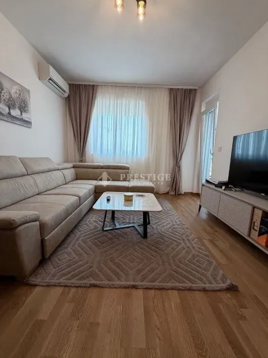 Rent, one bedroom apartment, 47m², Stari Aerodrom, Podgorica