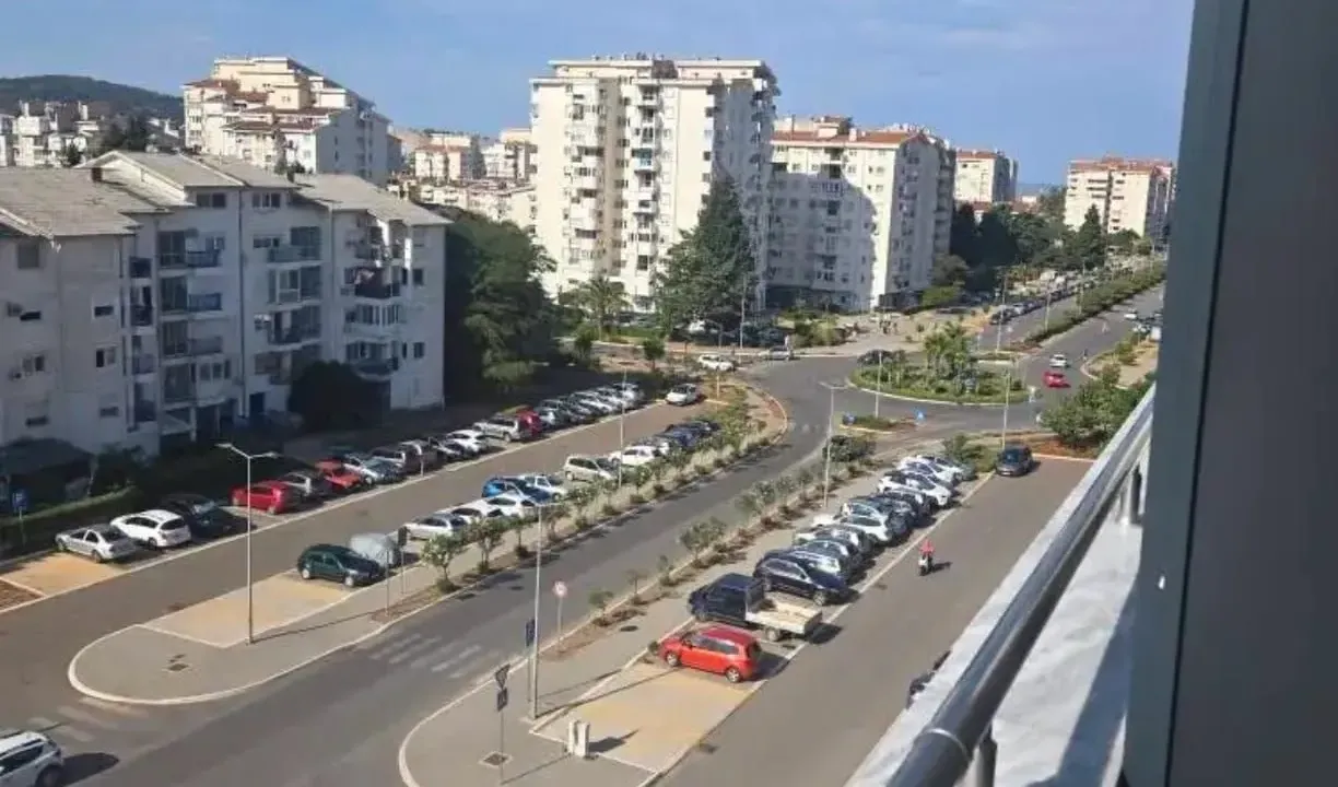 Prodaja, jednosoban stan, 48m², Bar, Crna Gora