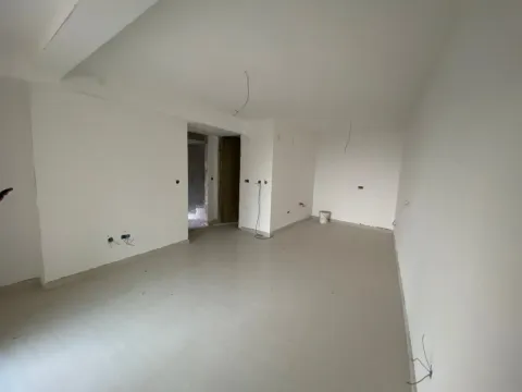 Prodaja, kuća, 393m², Budva, Crna Gora - image 9