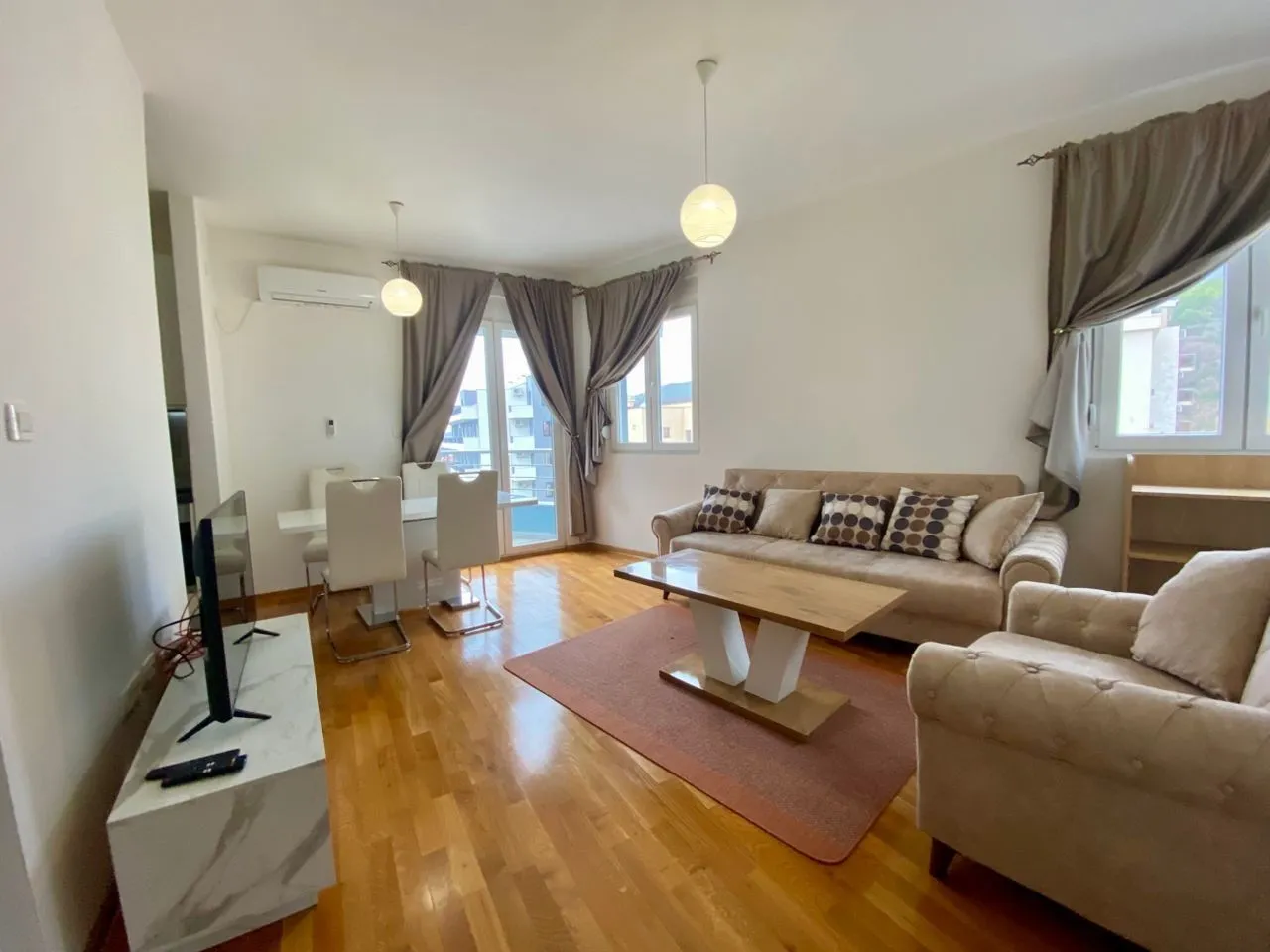 Sale, two bedroom apartment, 58m², Bečići, Budva