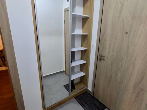 Rent, two bedroom apartment, 72m², City Kvart, Podgorica - image 8