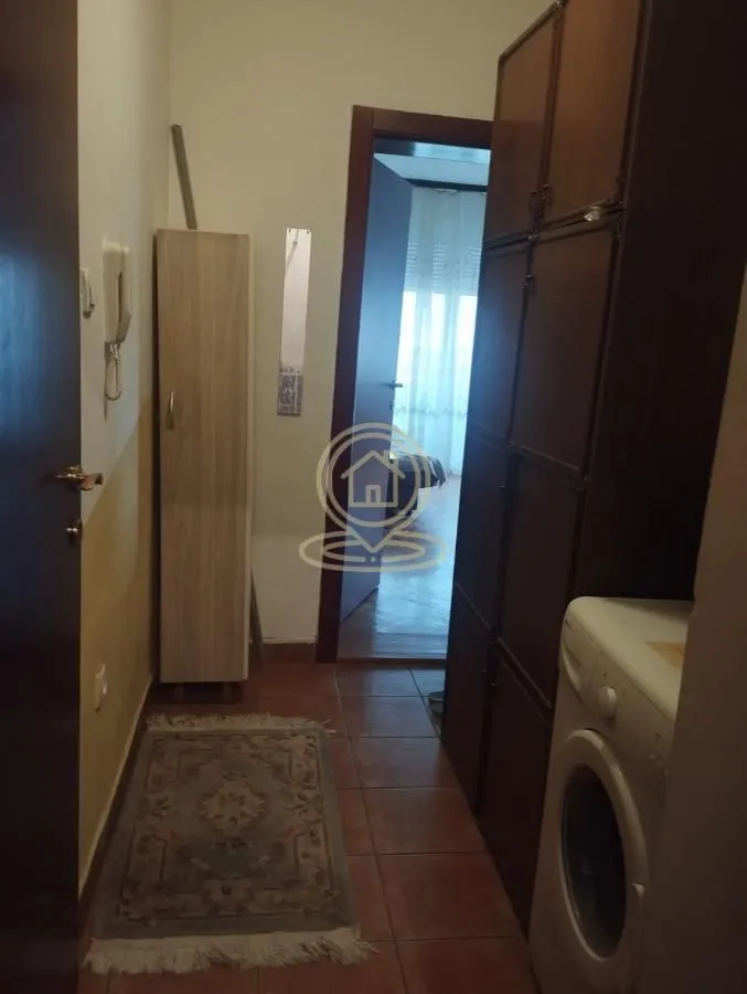 Izdavanje, jednosoban stan, 36m², Grbavica, Novi Sad Sve Podlokacije