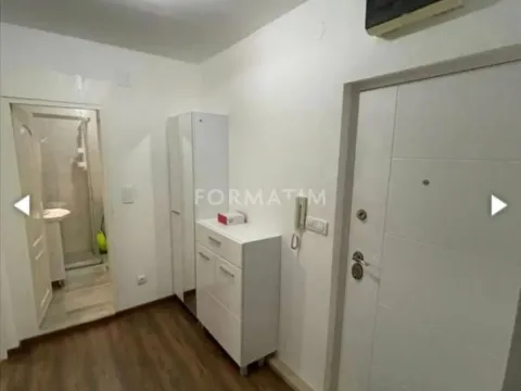 Rent, one bedroom apartment, 35m², Savski Venac, Beograd - image 6