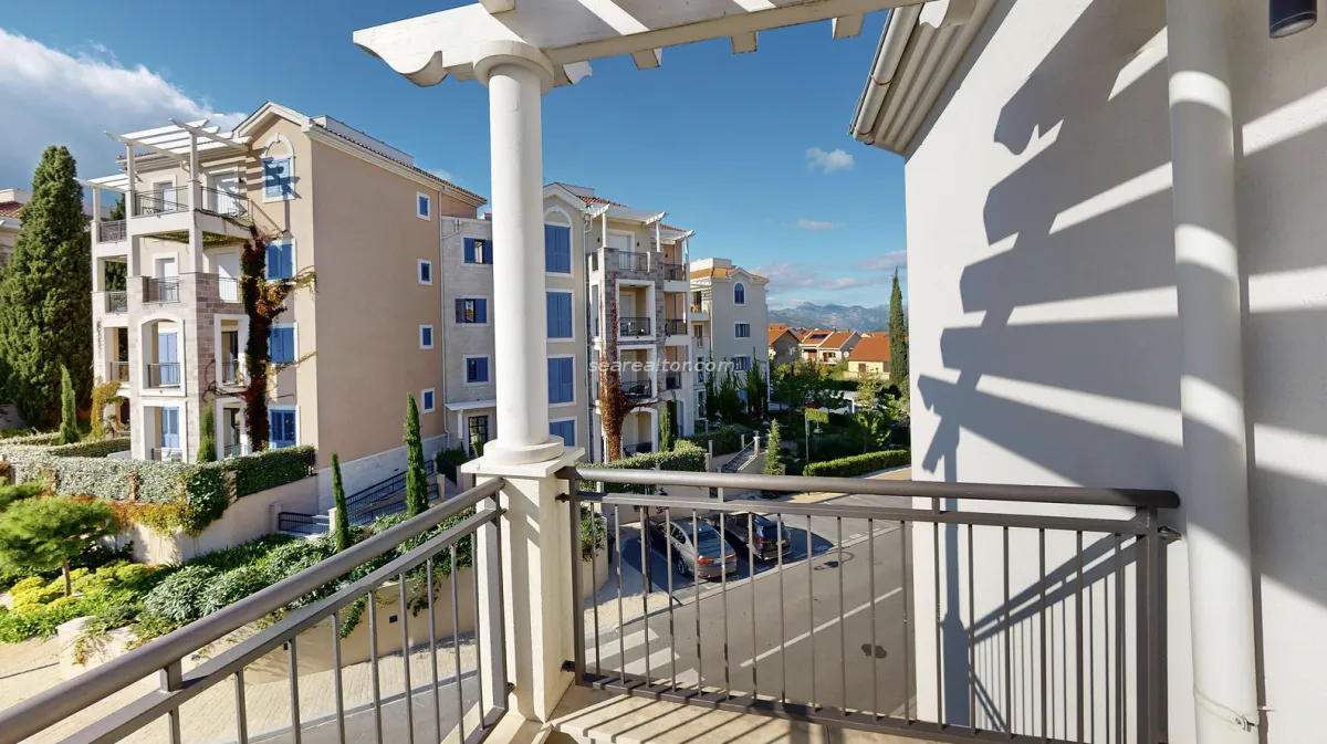 Prodaja, jednosoban stan, 55m², Luštica Bay, Tivat